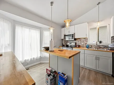 7649 W Frost Drive Littleton CO 80128