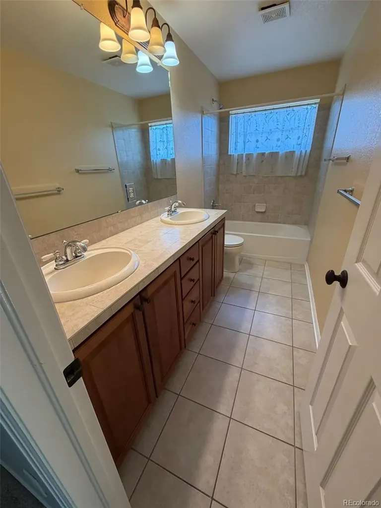 203 Oneida Court Denver CO 80220