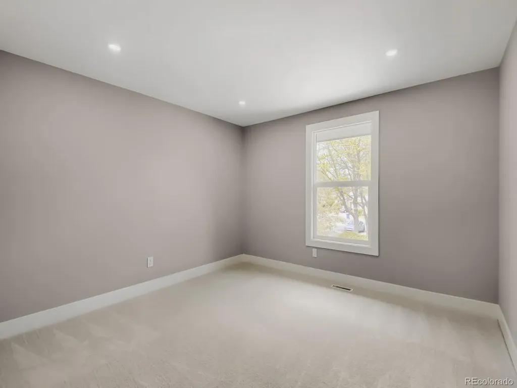 8212 S Tamarac Street Centennial CO 80112