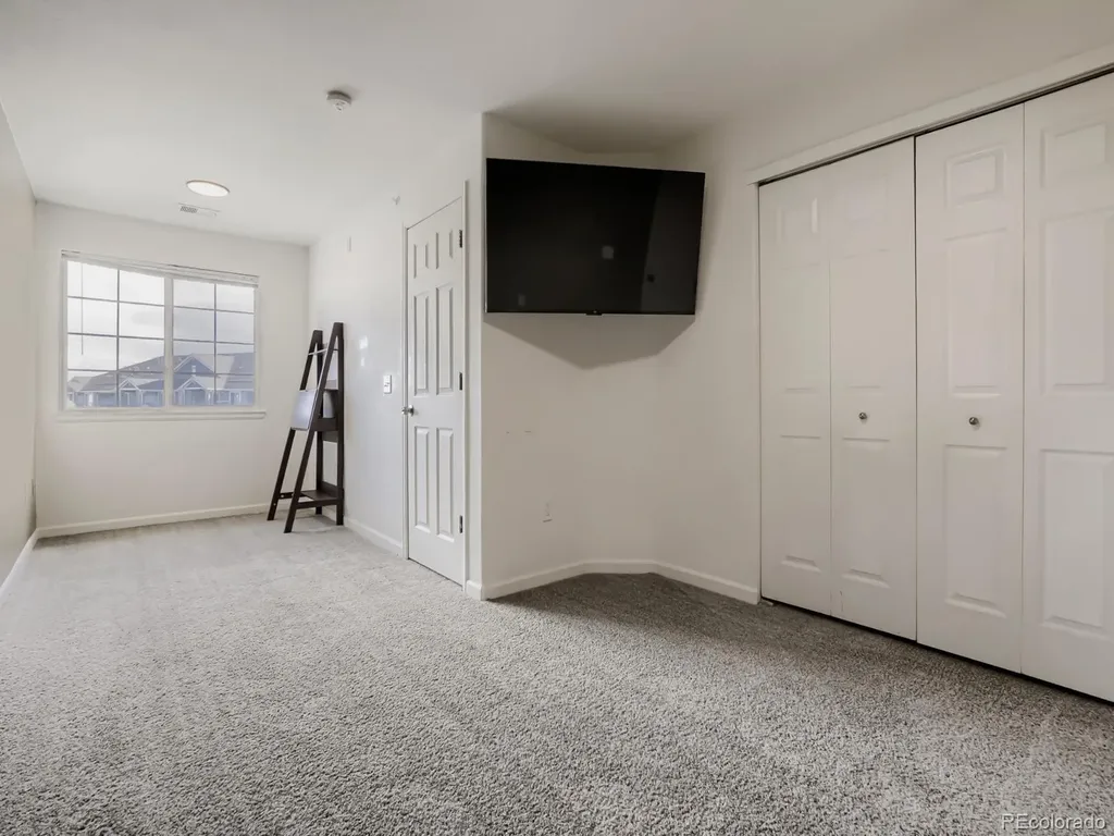 5255 Memphis Street Denver CO 80239