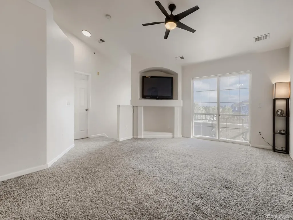 5255 Memphis Street Denver CO 80239
