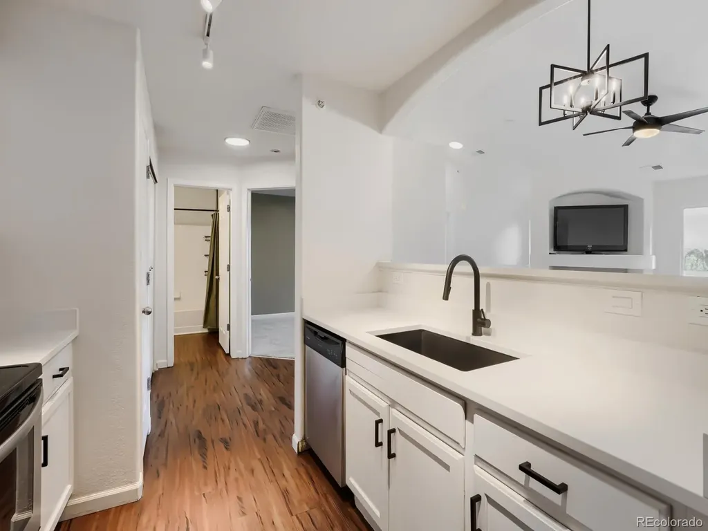 5255 Memphis Street Denver CO 80239