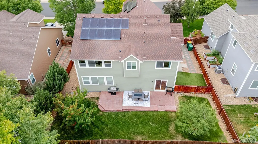 6674 Sunburst Avenue Longmont CO 80504