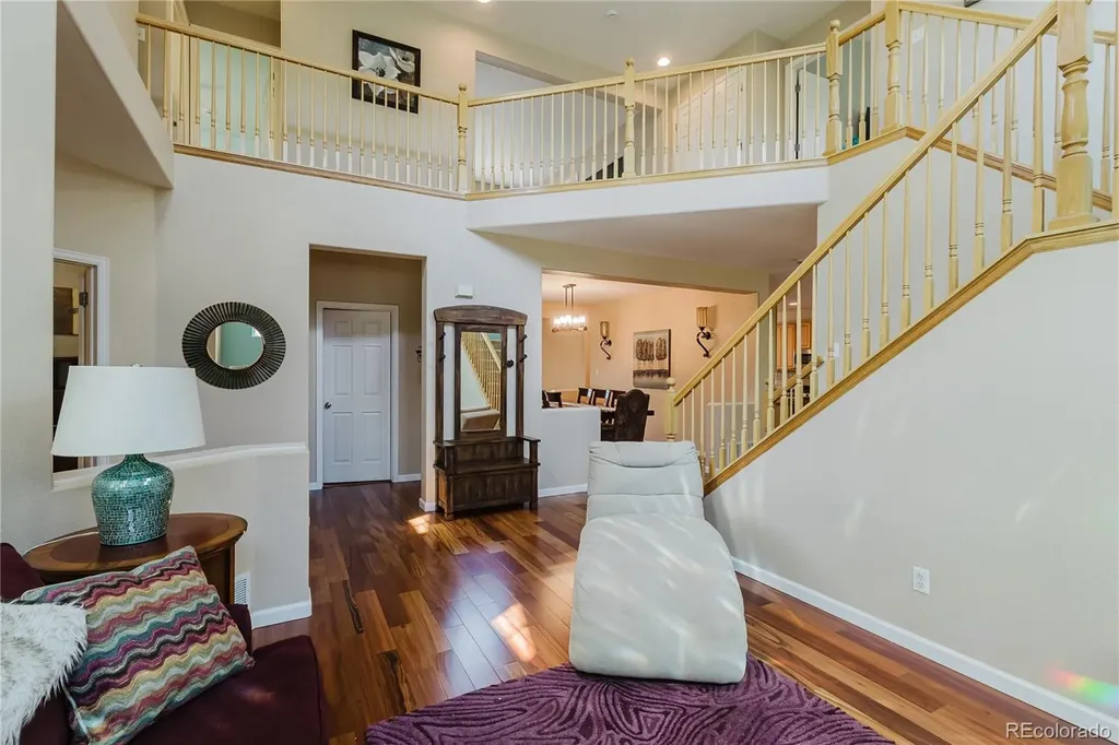 6674 Sunburst Avenue Longmont CO 80504