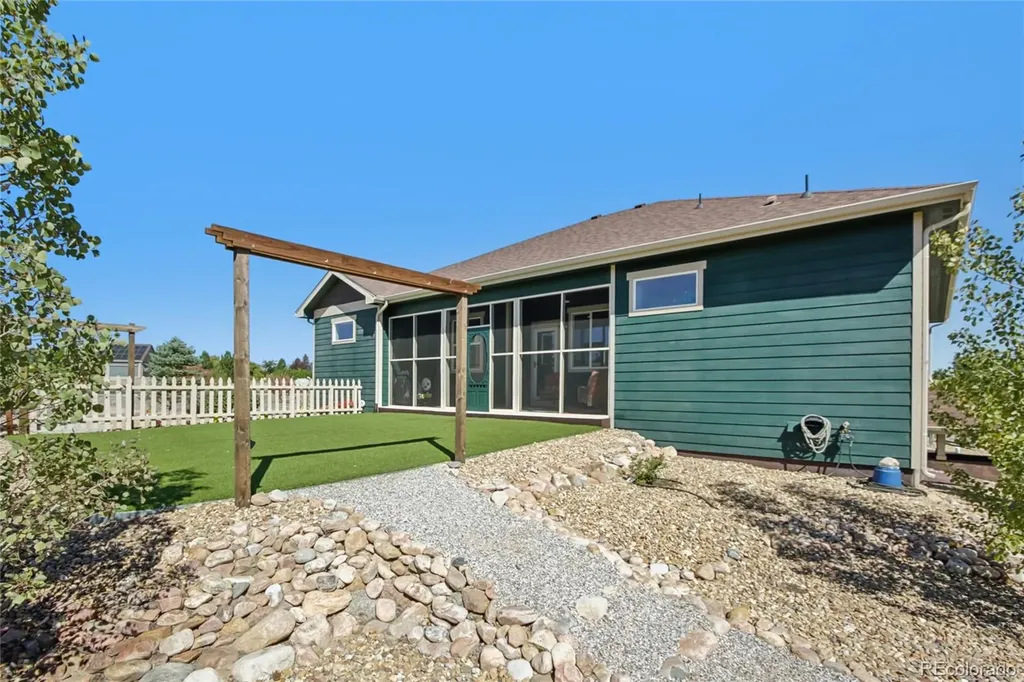 16499 Essex Road S Platteville CO 80651