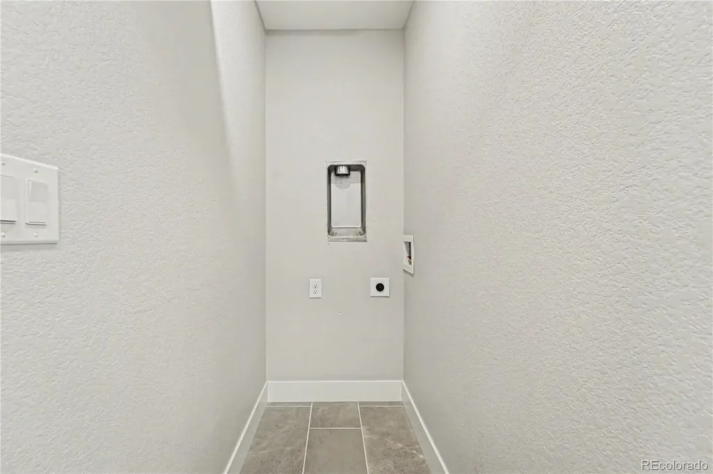 1976 S Holly Street Denver CO 80222