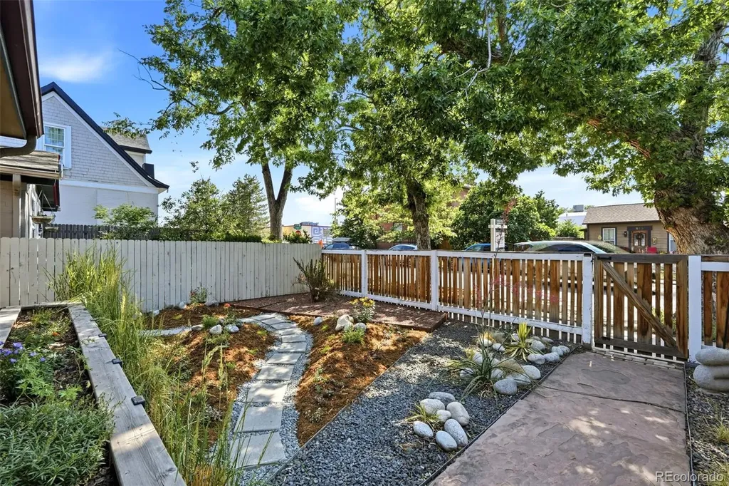 814 Fox Street Denver CO 80204