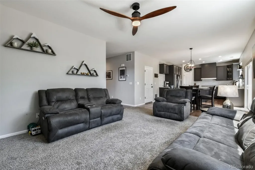 16565 Elk Valley Trail Monument CO 80132