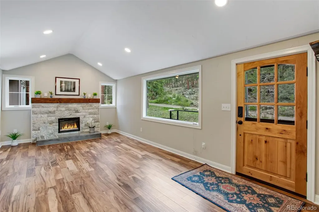 232 Fox Creek Road Glen Haven CO 80532