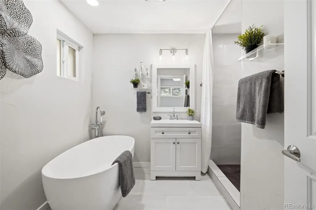 2195 Crabtree Drive Greenwood Village CO 80121