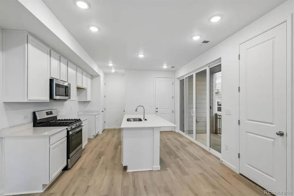 24171 E 30th Place Aurora CO 80019