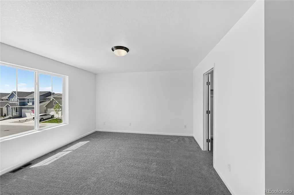 342 N Bersshine Court Watkins CO 80137