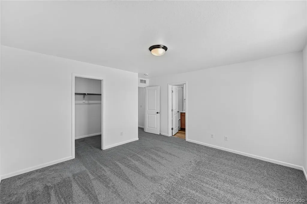 342 N Bersshine Court Watkins CO 80137