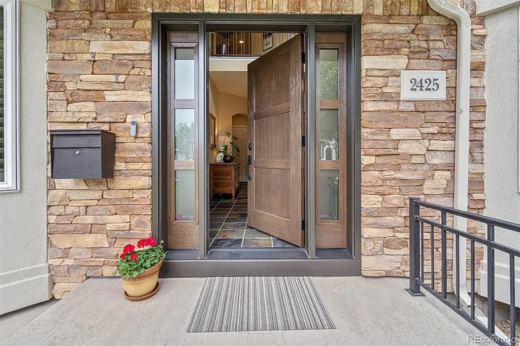 2425 S Monroe Street Denver CO 80210