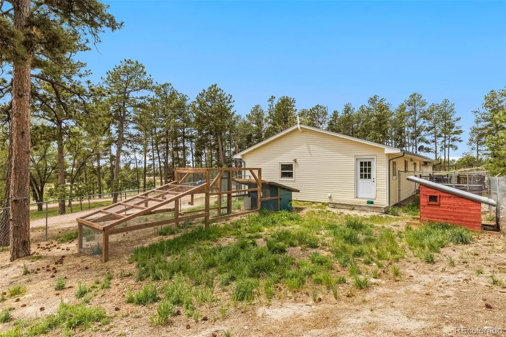 11760 Green Acres Lane Colorado Springs CO 80908