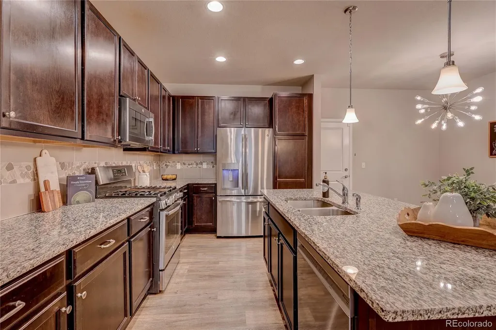 560 E Dry Creek Place Littleton CO 80122