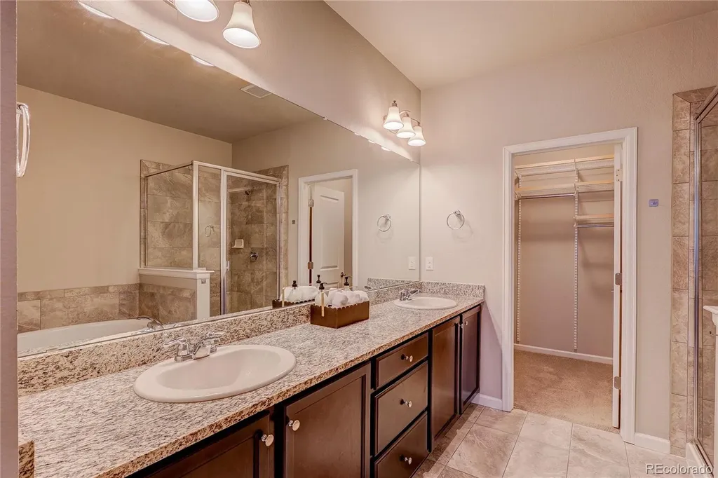 560 E Dry Creek Place Littleton CO 80122