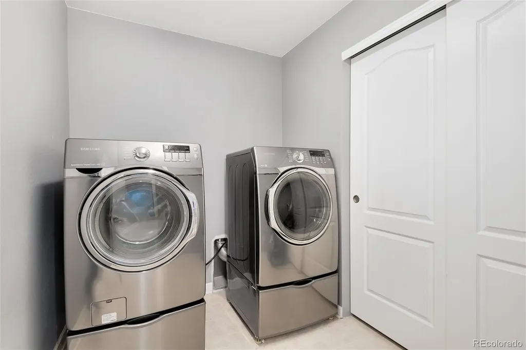 6156 S Harvest Court Aurora CO 80016