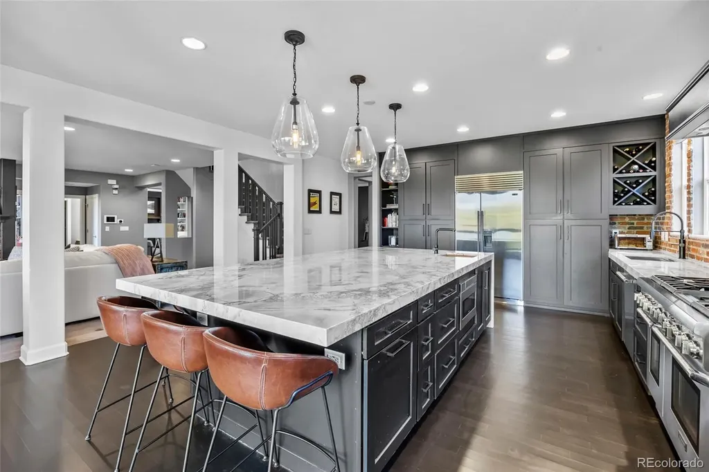 7963 S Valleyhead Way Aurora CO 80016