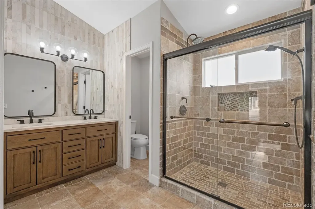 9272 S Crestmore Way Highlands Ranch CO 80126