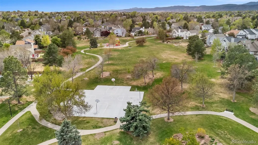 9272 S Crestmore Way Highlands Ranch CO 80126