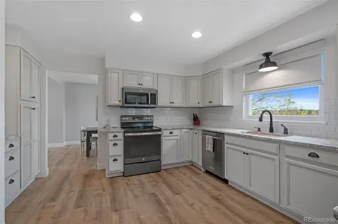 9272 S Crestmore Way Highlands Ranch CO 80126