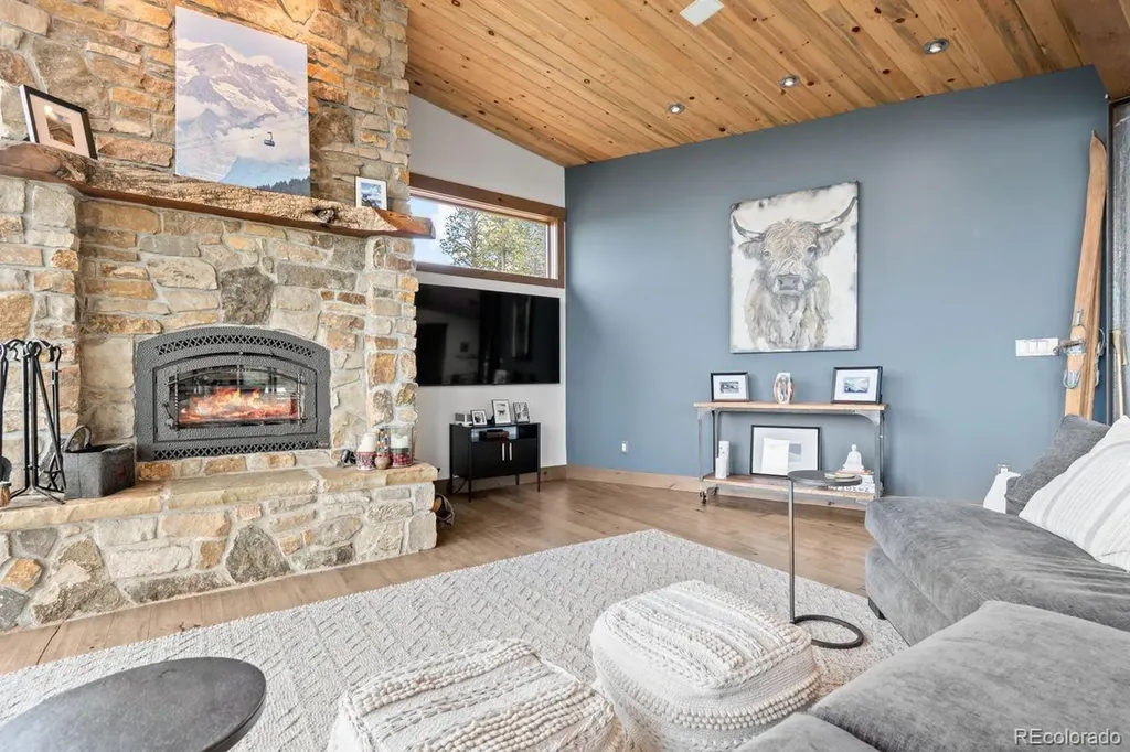 843 Indian Peak Road Golden CO 80403