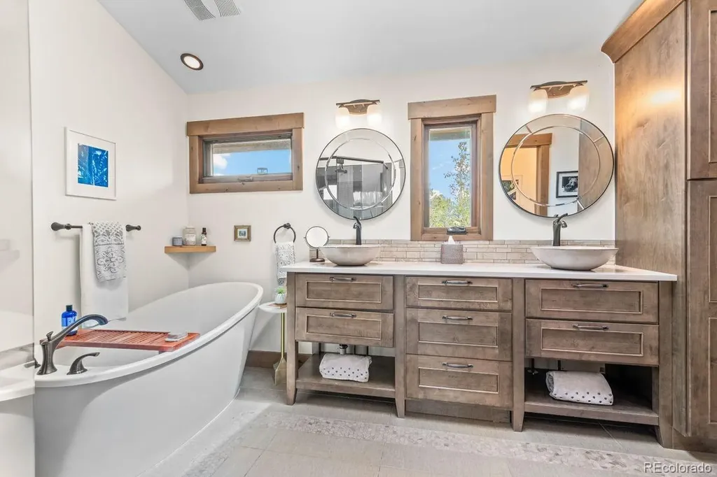 843 Indian Peak Road Golden CO 80403