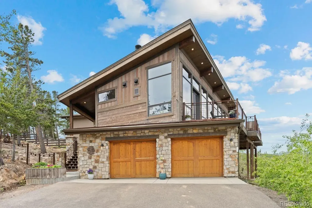 843 Indian Peak Road Golden CO 80403