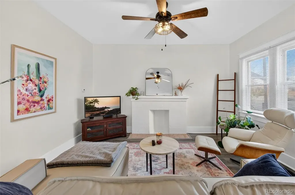 3042 W 38th Avenue Denver CO 80211