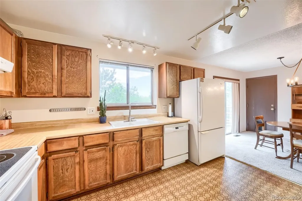 18120 E Asbury Drive Aurora CO 80013