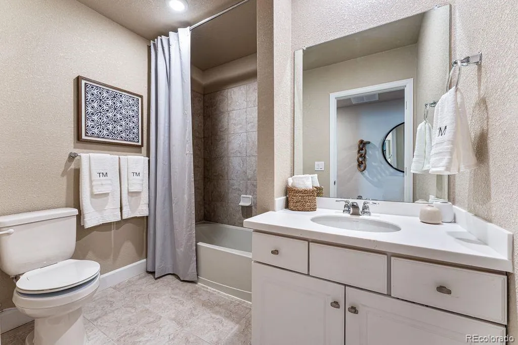 3263 N Catawba Way Aurora CO 80019