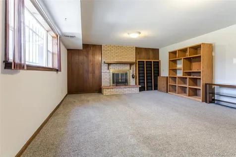 425 S Uvalda Circle Aurora CO 80012