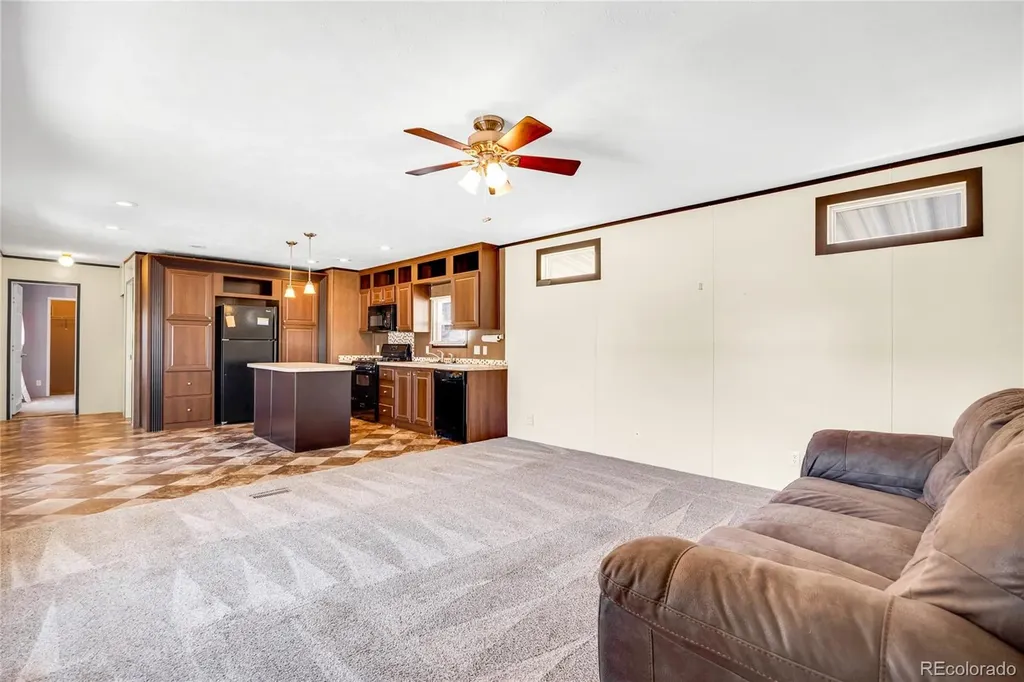 3405 Sinton Road Colorado Springs CO 80907