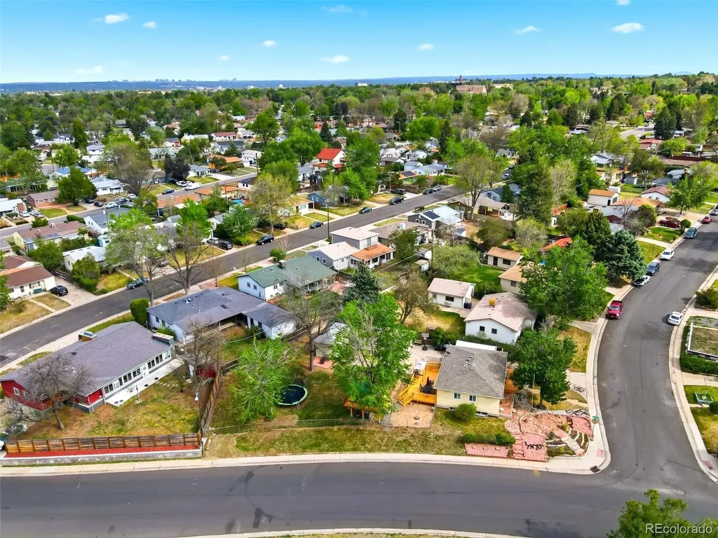 1800 S Vrain Street Denver CO 80219