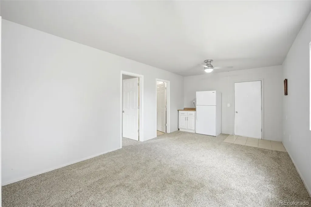 1800 S Vrain Street Denver CO 80219
