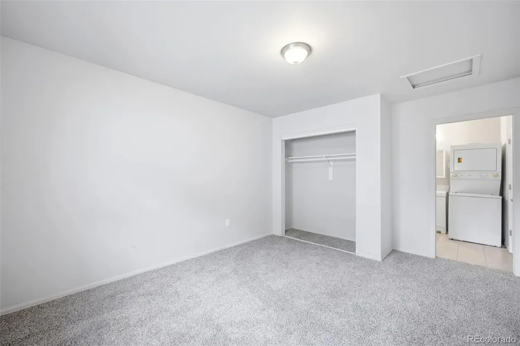1800 S Vrain Street Denver CO 80219
