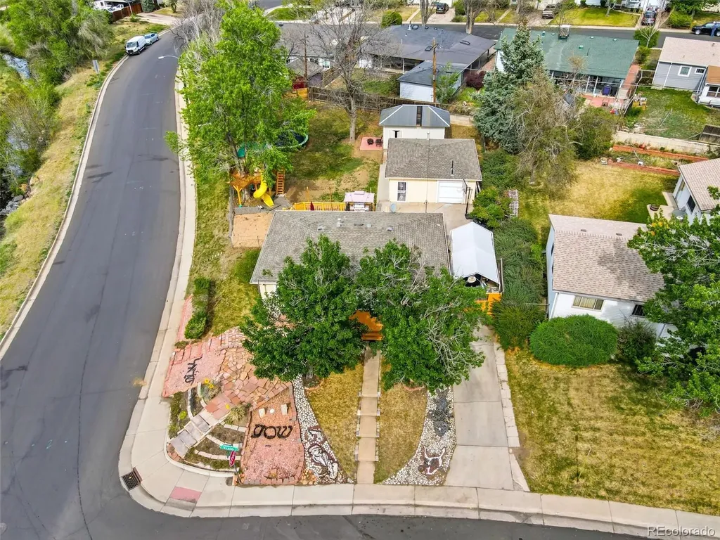 1800 S Vrain Street Denver CO 80219