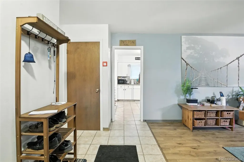 1239 Martin Drive Colorado Springs CO 80915