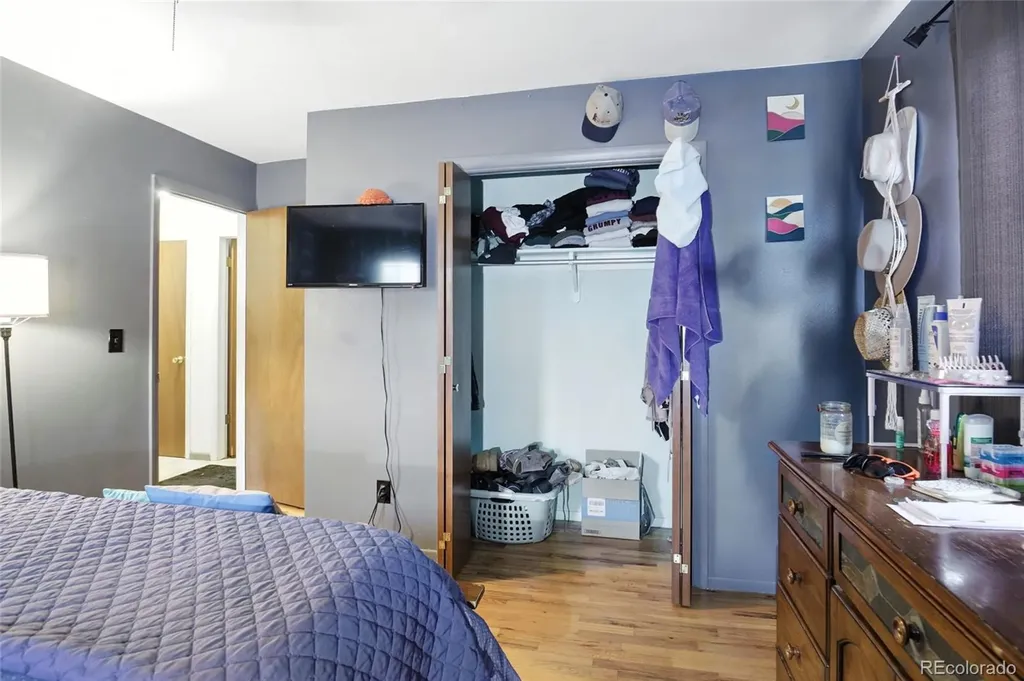 1239 Martin Drive Colorado Springs CO 80915