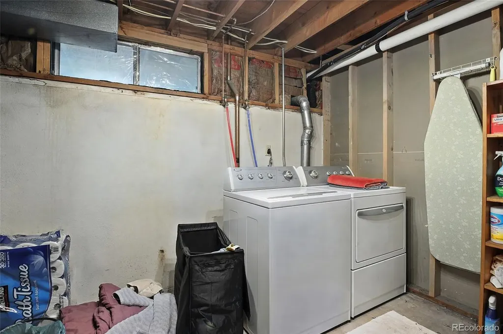 1239 Martin Drive Colorado Springs CO 80915