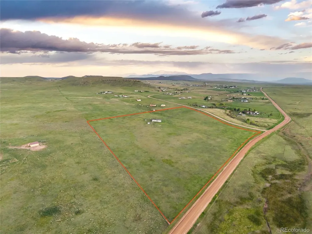 11100 Haskel Creek Road Larkspur CO 80118