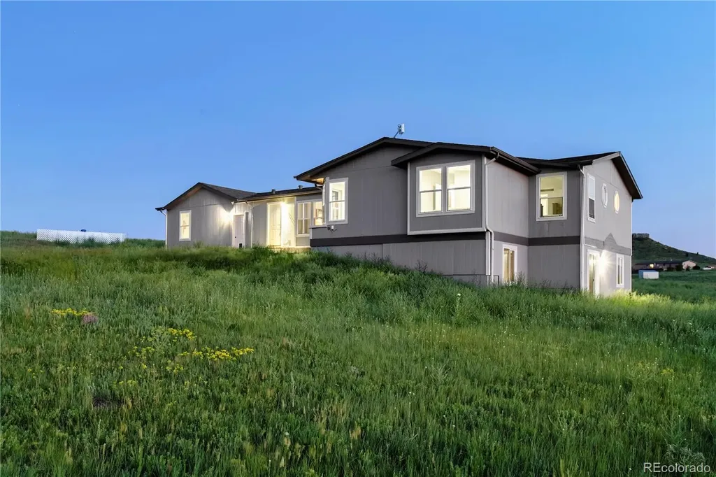 11100 Haskel Creek Road Larkspur CO 80118