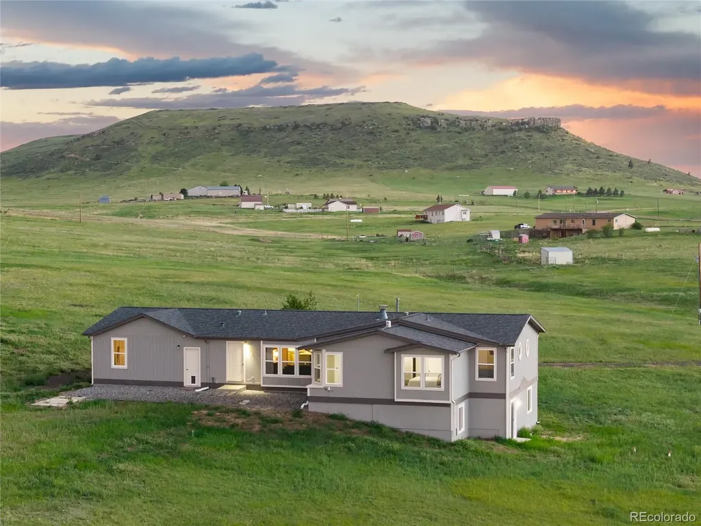 11100 Haskel Creek Road Larkspur CO 80118