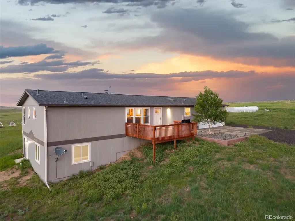11100 Haskel Creek Road Larkspur CO 80118