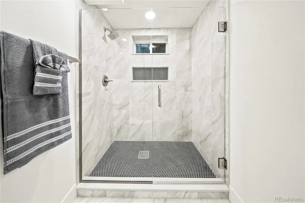 4860 E Harvard Lane Denver CO 80222