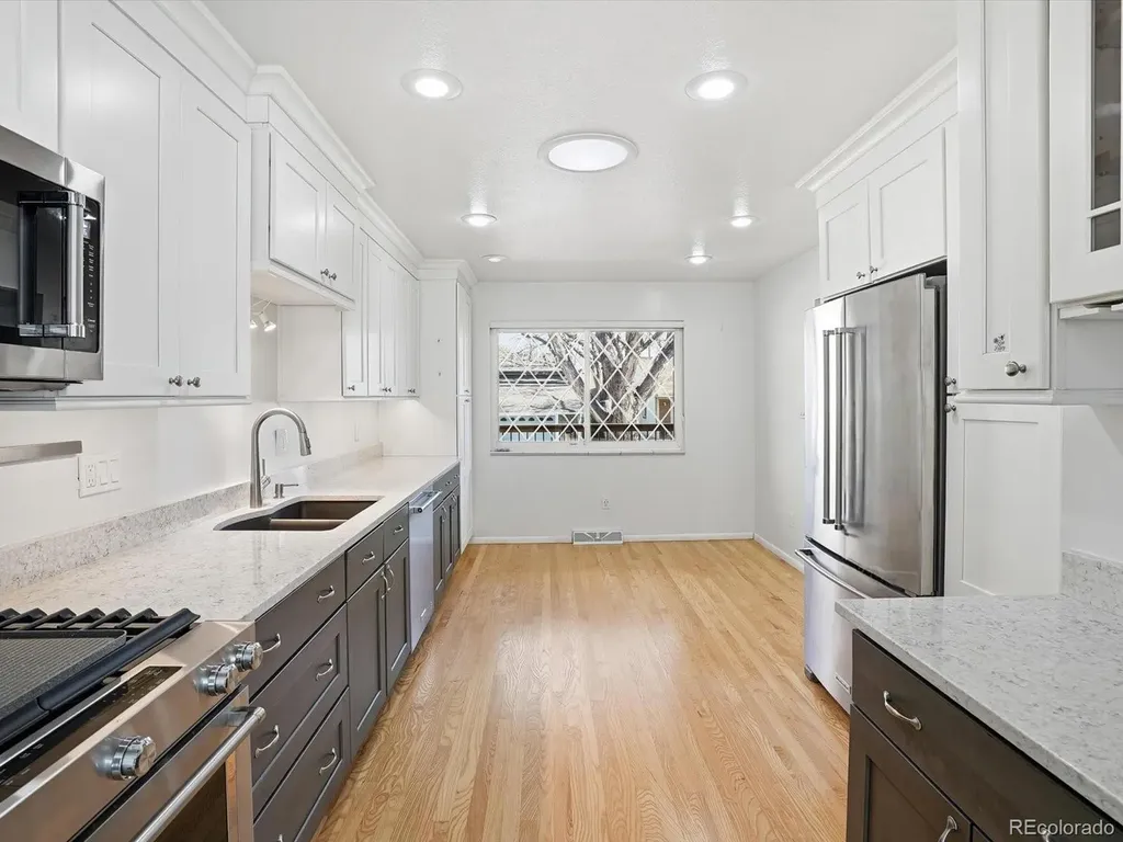 7493 W Cedar Circle Lakewood CO 80226