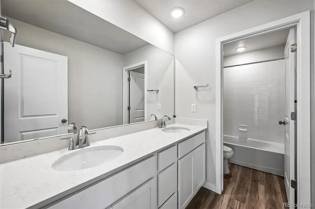 22706 E 47th Place Aurora CO 80019