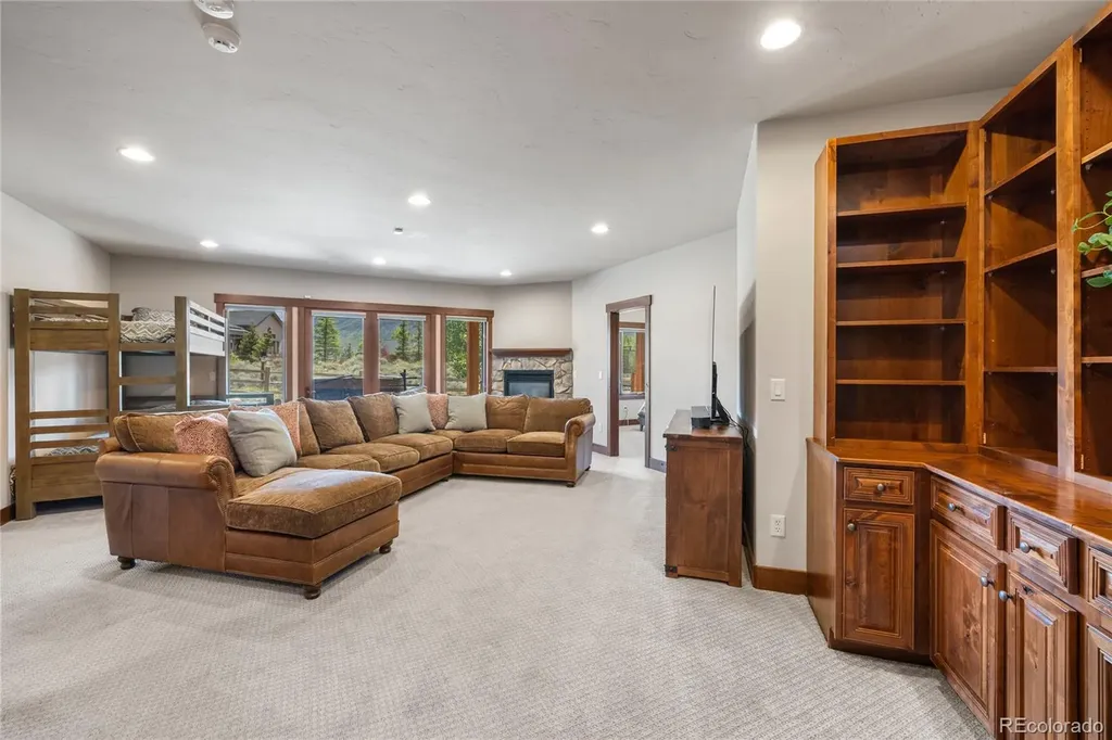 84 Snow Peak Court Dillon CO 80435