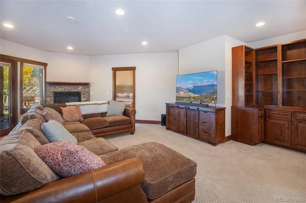 84 Snow Peak Court Dillon CO 80435